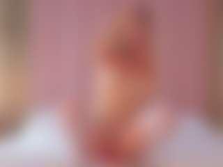 Vesia's Live Sex Cam Show