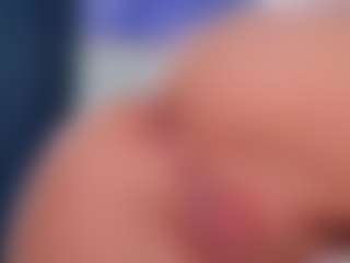 Vesia's Live Sex Cam Show