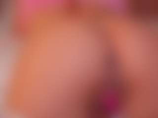 Vesia's Live Sex Cam Show