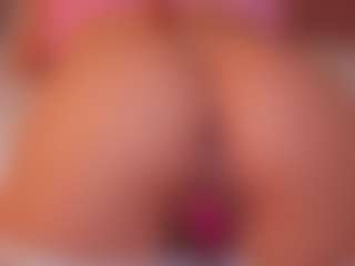 Vesia's Live Sex Cam Show