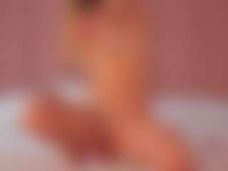Vesia's Live Sex Cam Show