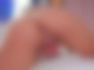 Vesia's Live Sex Cam Show