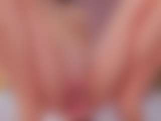 Vesia's Live Sex Cam Show