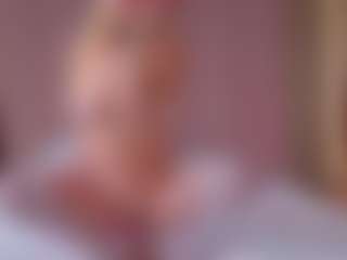 Vesia's Live Sex Cam Show