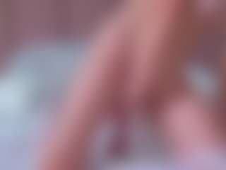Vesia's Live Sex Cam Show