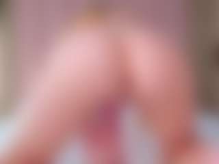 Vesia's Live Sex Cam Show