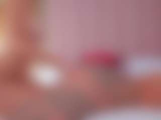 Vesia's Live Sex Cam Show