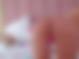 Vesia's Live Sex Cam Show