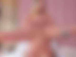 Vesia's Live Sex Cam Show