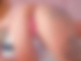 Vesia's Live Sex Cam Show
