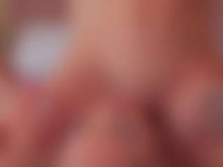 Vesia's Live Sex Cam Show
