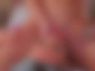 Vesia's Live Sex Cam Show