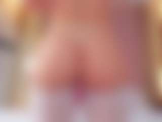 Vesia's Live Sex Cam Show