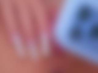 Vesia's Live Sex Cam Show