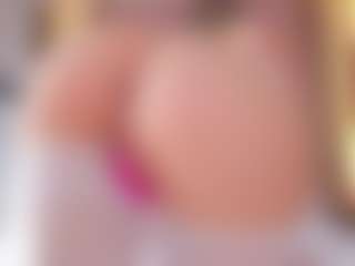 Vesia's Live Sex Cam Show