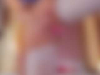 Vesia's Live Sex Cam Show