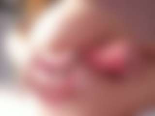 Vesia's Live Sex Cam Show