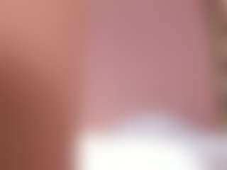 Vesia's Live Sex Cam Show
