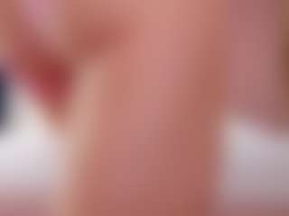 Vesia's Live Sex Cam Show
