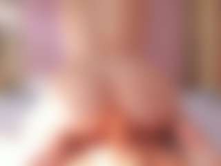 Vesia's Live Sex Cam Show