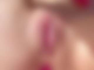 Vesia's Live Sex Cam Show