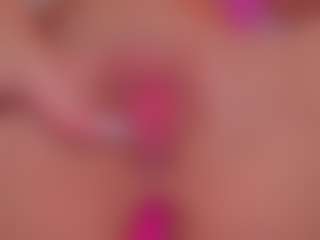 Vesia's Live Sex Cam Show