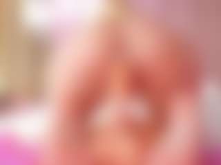 Vesia's Live Sex Cam Show