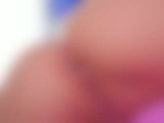 Vesia's Live Sex Cam Show
