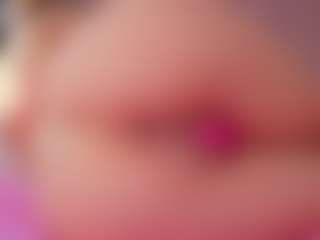 Vesia's Live Sex Cam Show