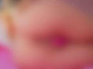 Vesia's Live Sex Cam Show