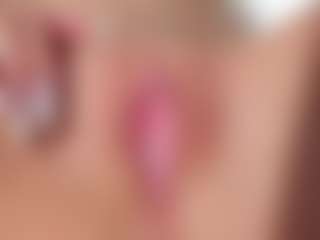 Show live cam dengan Vesia - White di Camsoda | united states