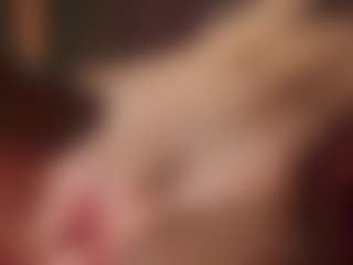 Vesia's Live Sex Cam Show