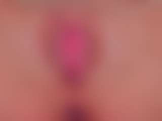 Vesia's Live Sex Cam Show