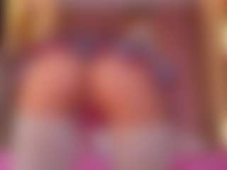 Vesia's Live Sex Cam Show