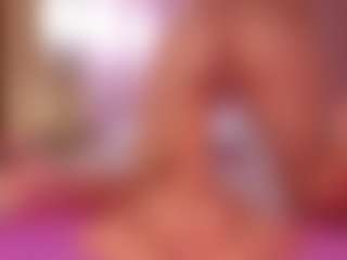 Live cam show with Vesia - Big Tits on xxxlivecams.org