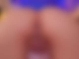 Vesia's Live Sex Cam Show