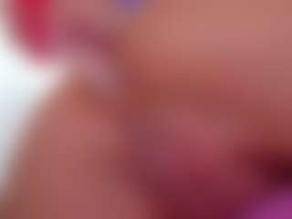Live cam show with Vesia - Twerk Young Adult on WildCum