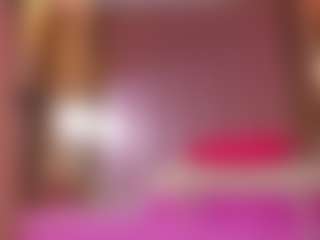 Live cam show with Vesia - Blonde Hair Petite on Dare Cams