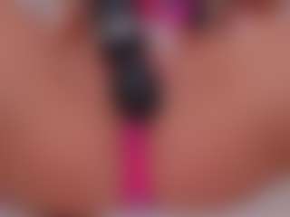 Vesia's Live Sex Cam Show