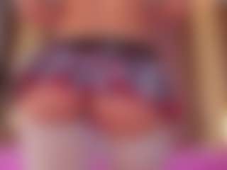 Vesia's Live Sex Cam Show