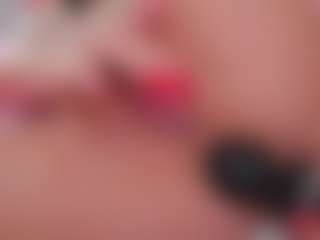 Vesia's Live Sex Cam Show