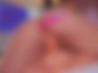 Vesia's Live Sex Cam Show