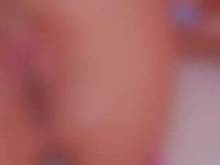 Vesia's Live Sex Cam Show