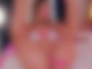 Vesia's Live Sex Cam Show