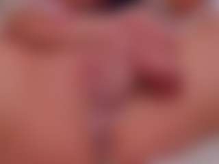 Vesia's Live Sex Cam Show