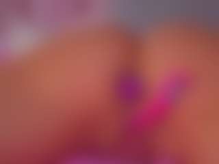 Vesia's Live Sex Cam Show