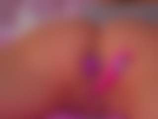 Vesia's Live Sex Cam Show