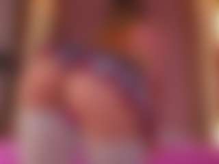 Live cam show with Vesia - Tease Blonde Hair on Hubzter Live