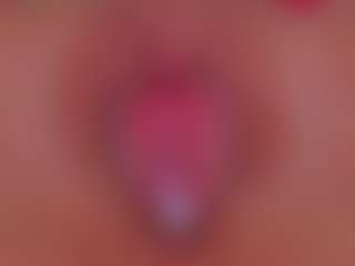 Vesia's Live Sex Cam Show