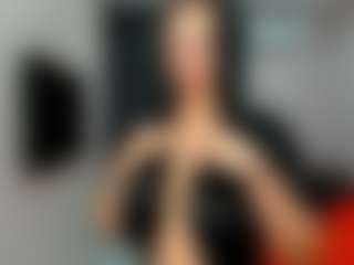 Live cam show with Erline - Bondage on AdultVida.com